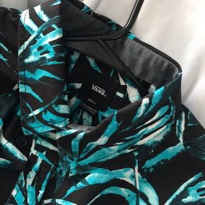 Vans collard Hawaiian shirt